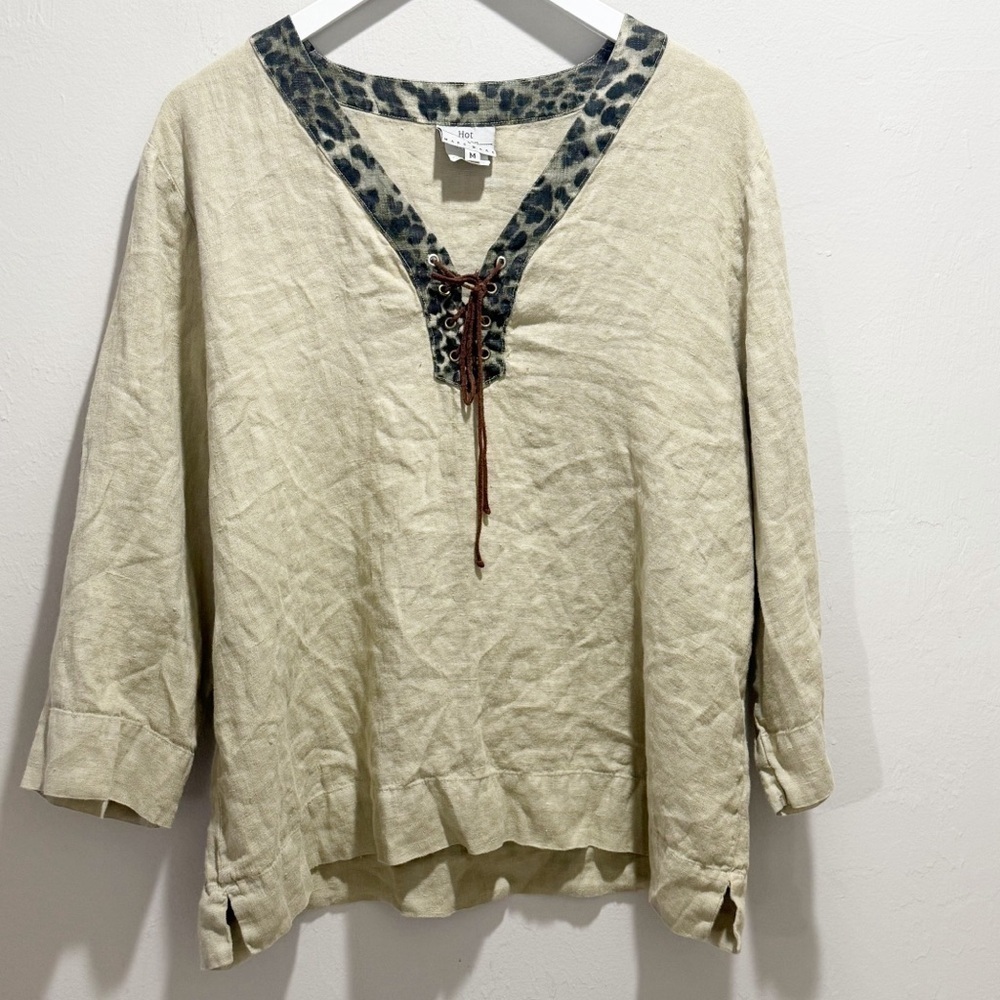 HOT COTTON Women’s Beige V-Neck Lace Up Tunic Top Animal Print Trim USA Sz M